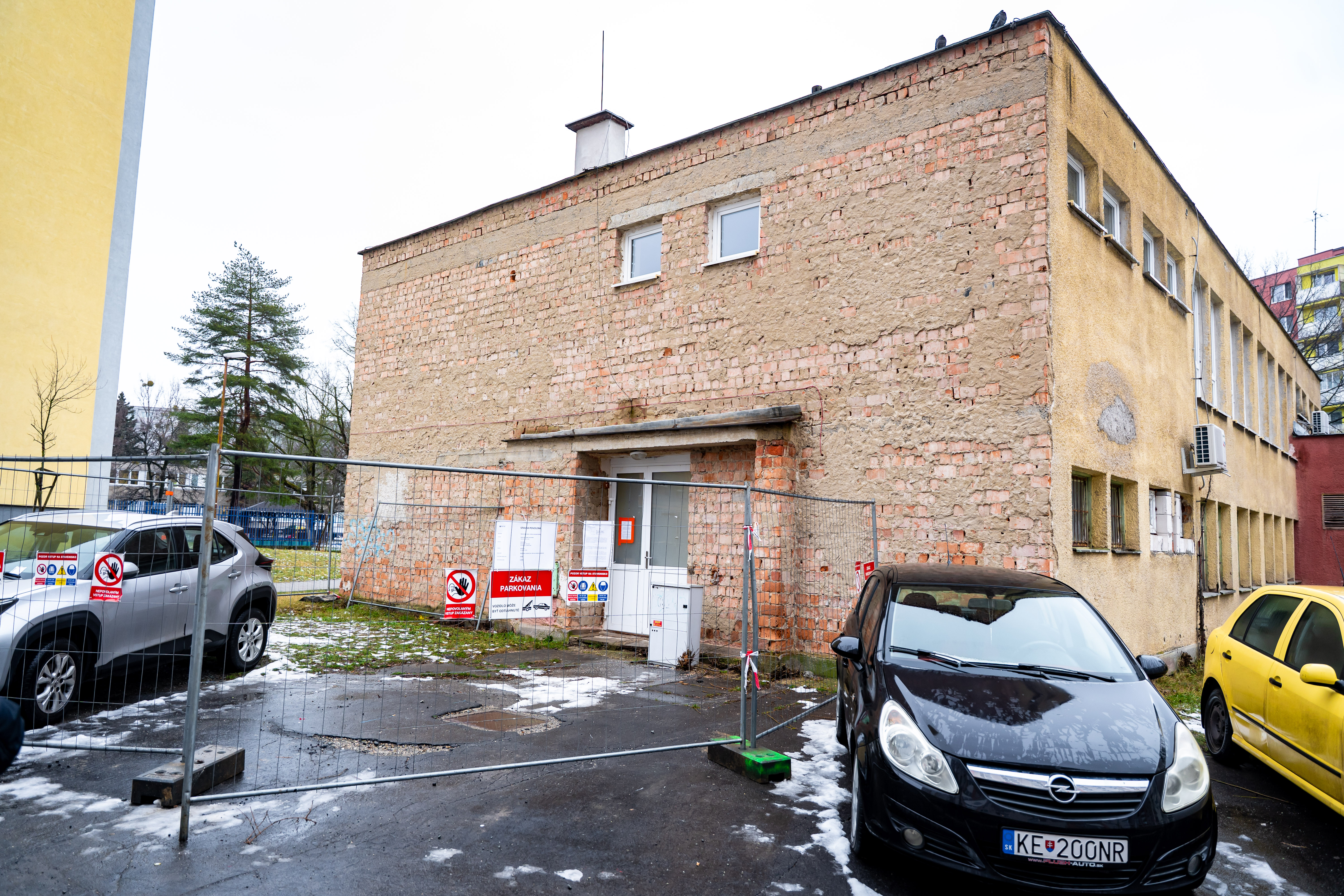 Kontrolny den - obnova budovy kniznice na Humenskej ulici